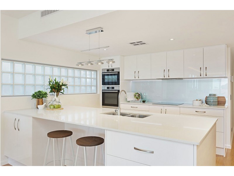 110 Akonna St, Wynnum QLD 4178