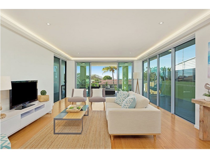 110 Akonna St, Wynnum QLD 4178