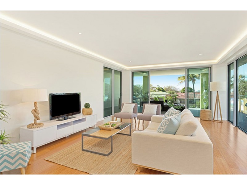 110 Akonna St, Wynnum QLD 4178