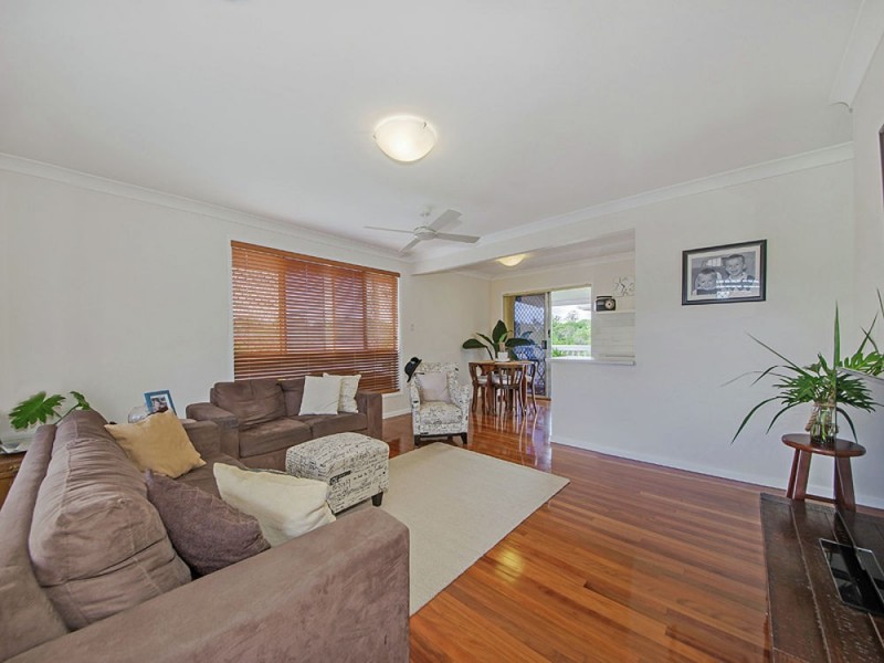 65 Barbara Street, Manly West QLD 4179