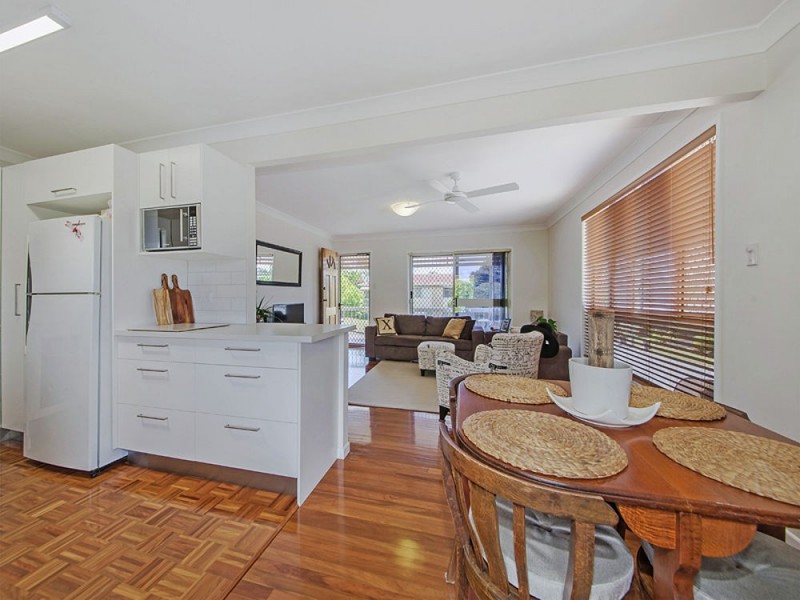 65 Barbara Street, Manly West QLD 4179