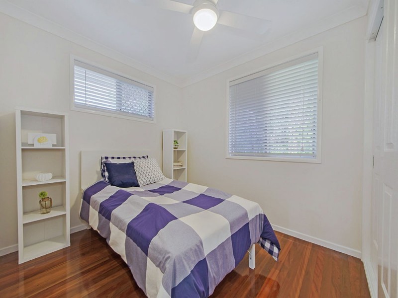 65 Barbara Street, Manly West QLD 4179
