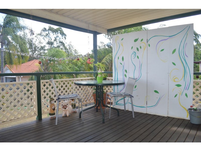 73 Malabar Street, Wynnum West QLD 4178