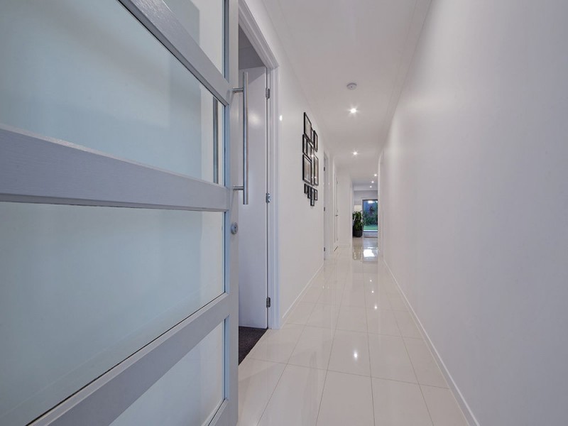 5 Lydia Pl, Gumdale QLD 4154