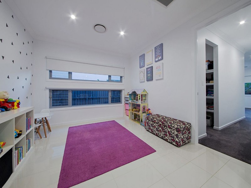 5 Lydia Pl, Gumdale QLD 4154