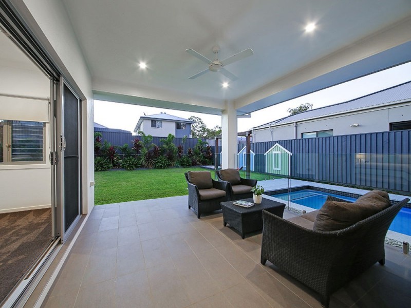 5 Lydia Pl, Gumdale QLD 4154