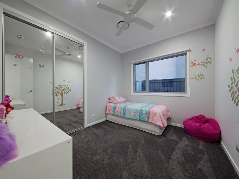 5 Lydia Pl, Gumdale QLD 4154