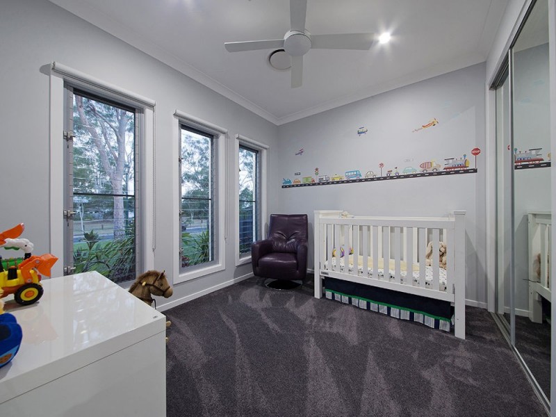 5 Lydia Pl, Gumdale QLD 4154