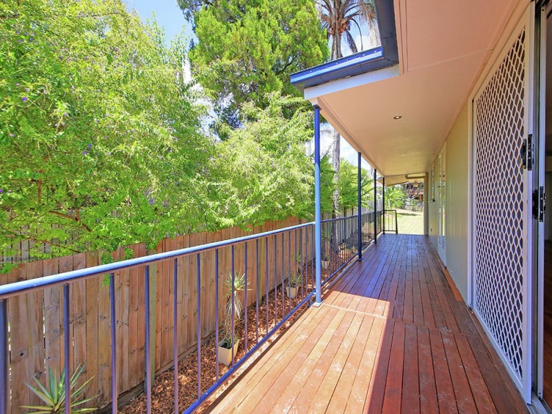 9 Ogilvie St, Wynnum QLD 4178