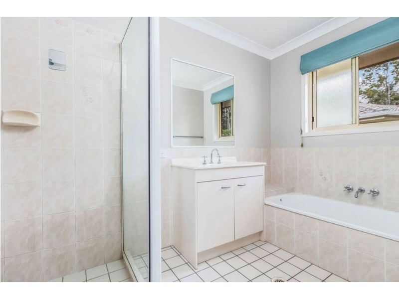 25 Constellation Way, Wynnum QLD 4178