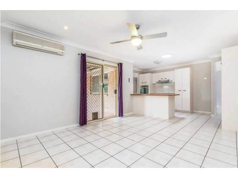 25 Constellation Way, Wynnum QLD 4178