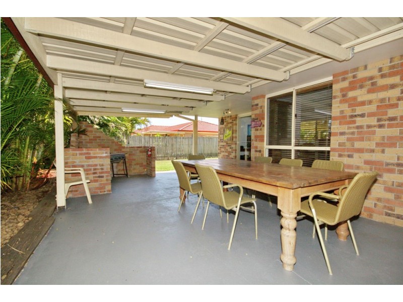 6 Oakwood Court, Hemmant QLD 4174