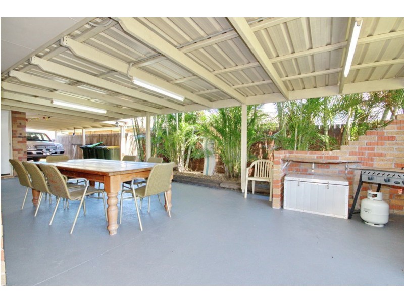 6 Oakwood Court, Hemmant QLD 4174