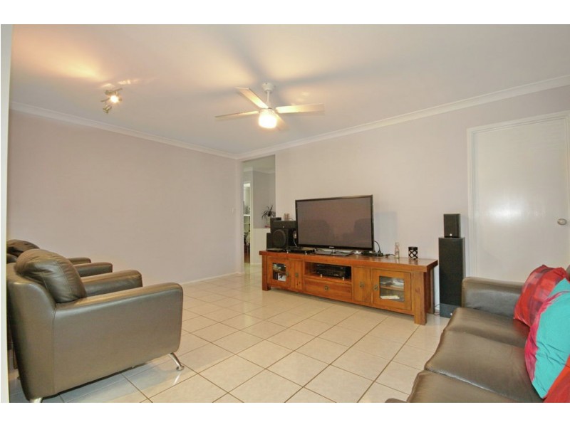 6 Oakwood Court, Hemmant QLD 4174