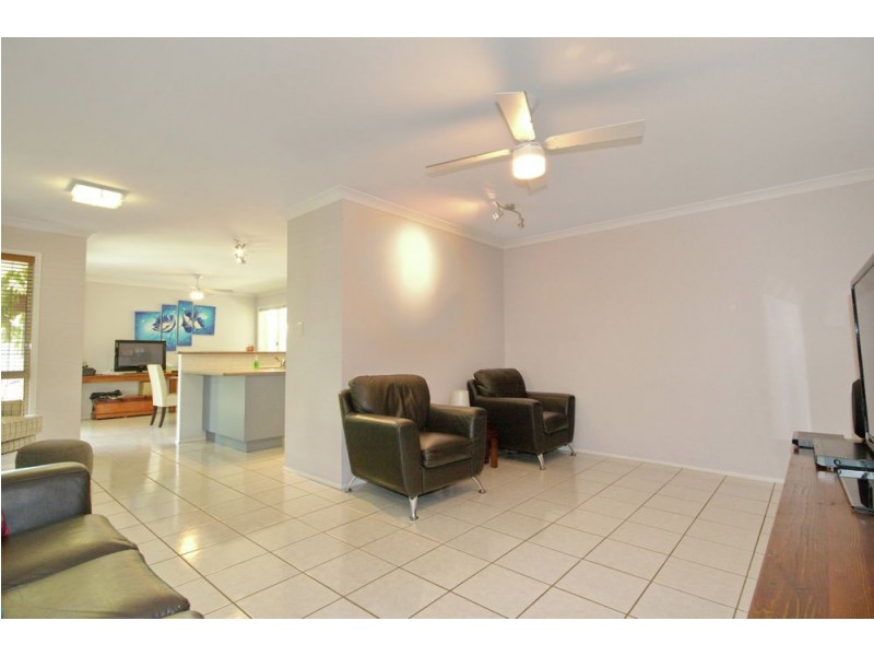 6 Oakwood Court, Hemmant QLD 4174