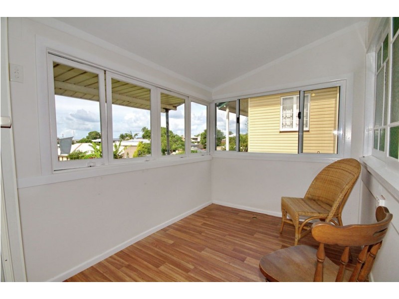 33 Fisher Street, Manly QLD 4179