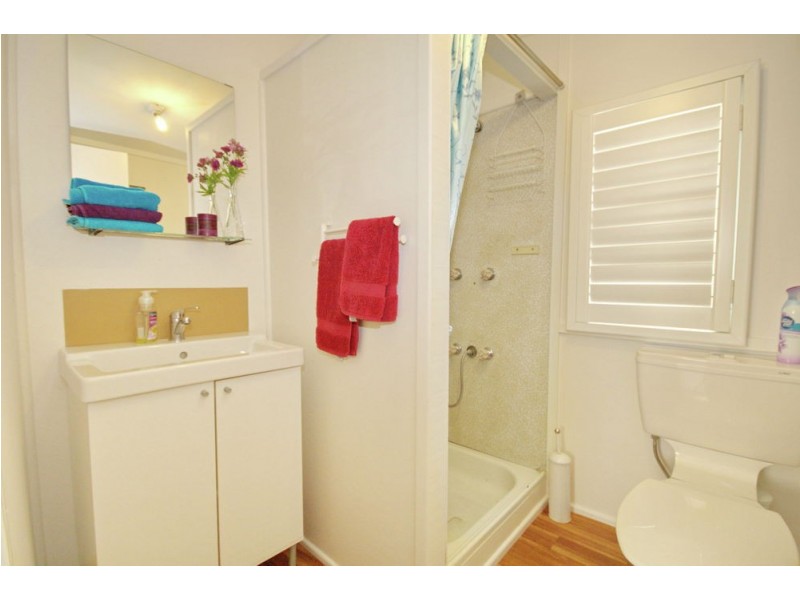 33 Fisher Street, Manly QLD 4179