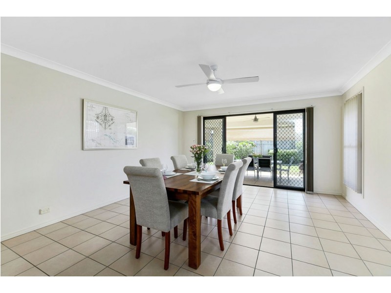 59 Worthing St, Wynnum QLD 4178
