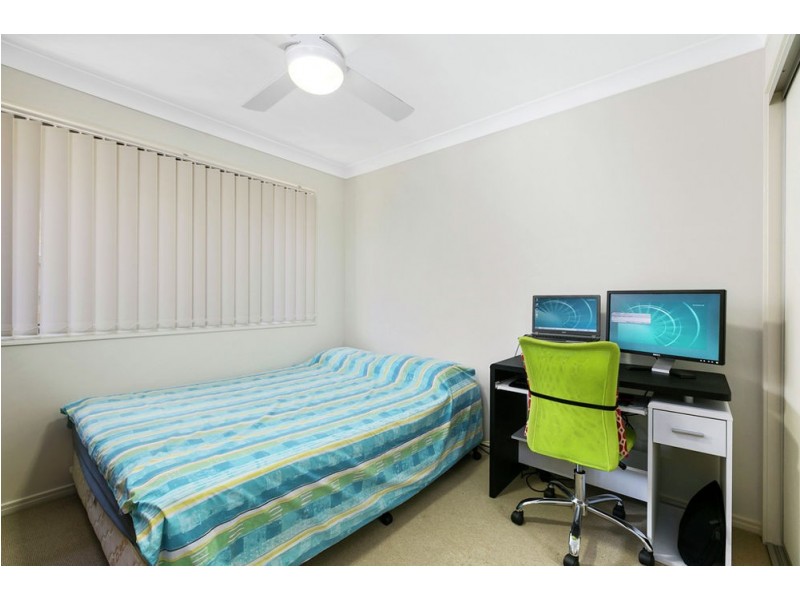 59 Worthing St, Wynnum QLD 4178