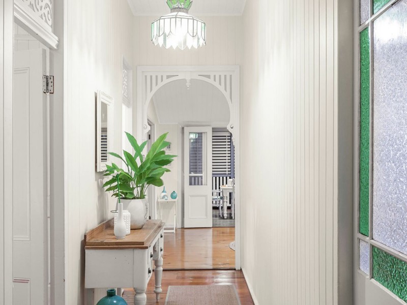 61 Kingsley Terrace, Wynnum QLD 4178