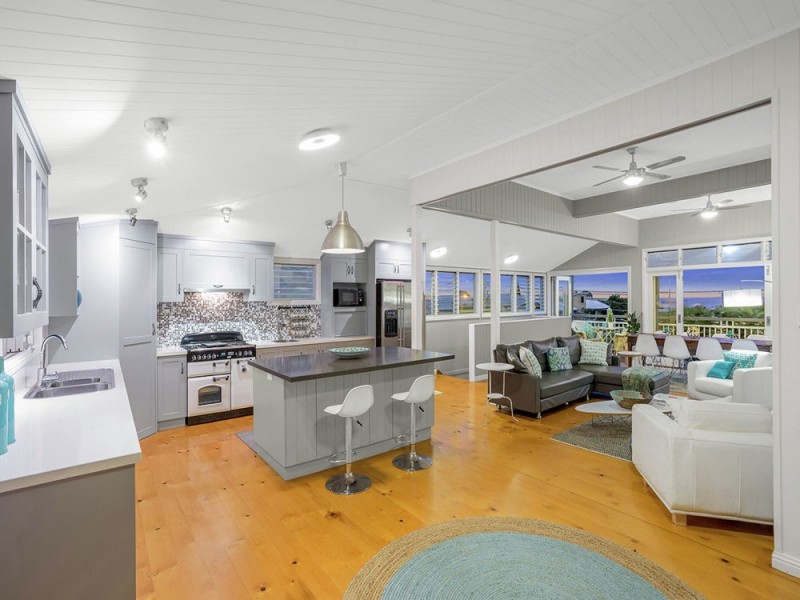 61 Kingsley Terrace, Wynnum QLD 4178