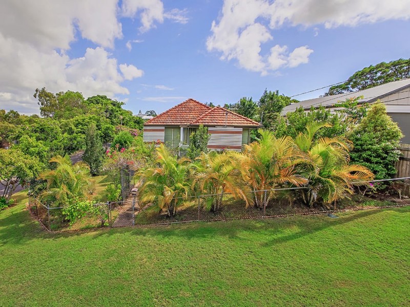 31 Parramatta Street, Manly QLD 4179