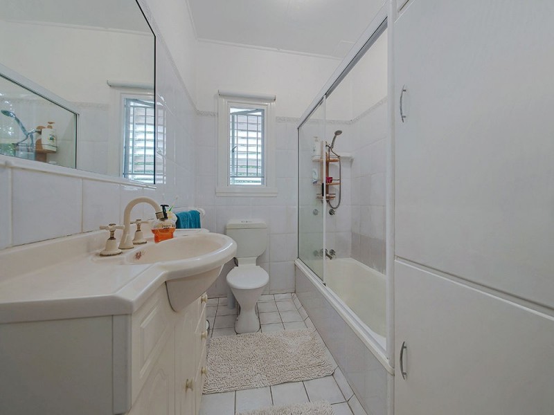 31 Parramatta Street, Manly QLD 4179