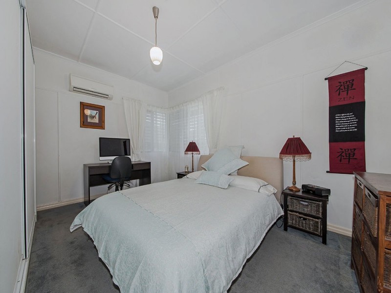 31 Parramatta Street, Manly QLD 4179