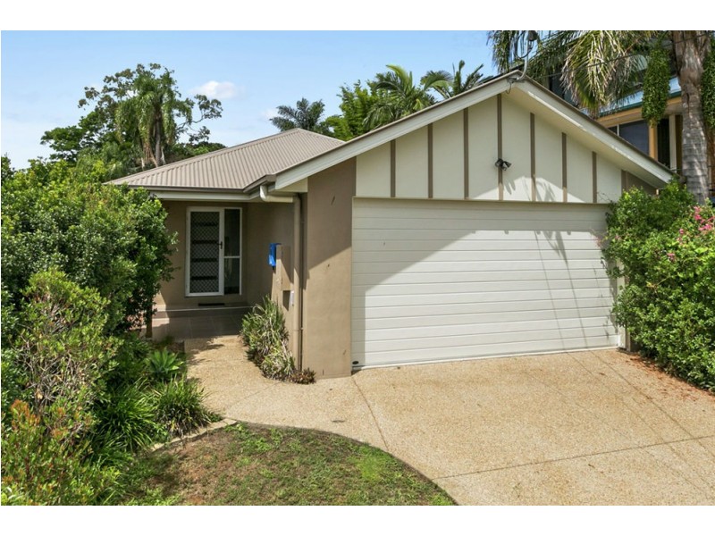 10 Patterson St, Wynnum QLD 4178