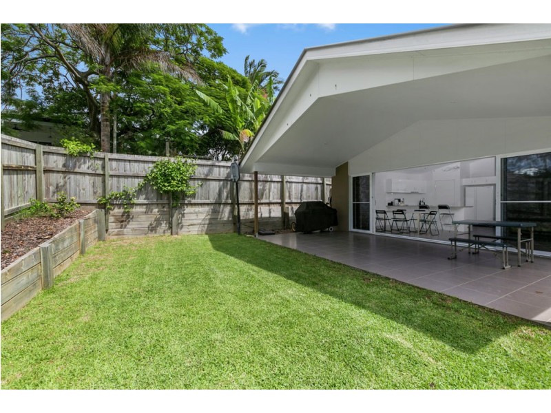 10 Patterson St, Wynnum QLD 4178