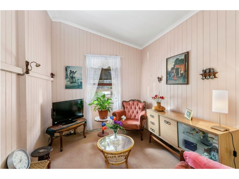 180 Melville Terrace, Manly QLD 4179