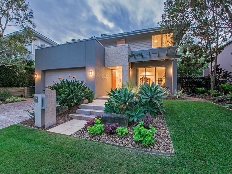 17 Barwin Street, Wakerley QLD 4154