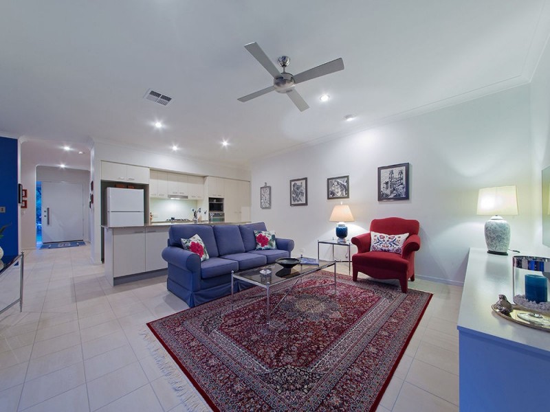 17 Barwin Street, Wakerley QLD 4154