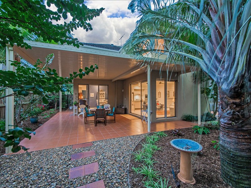 17 Barwin Street, Wakerley QLD 4154