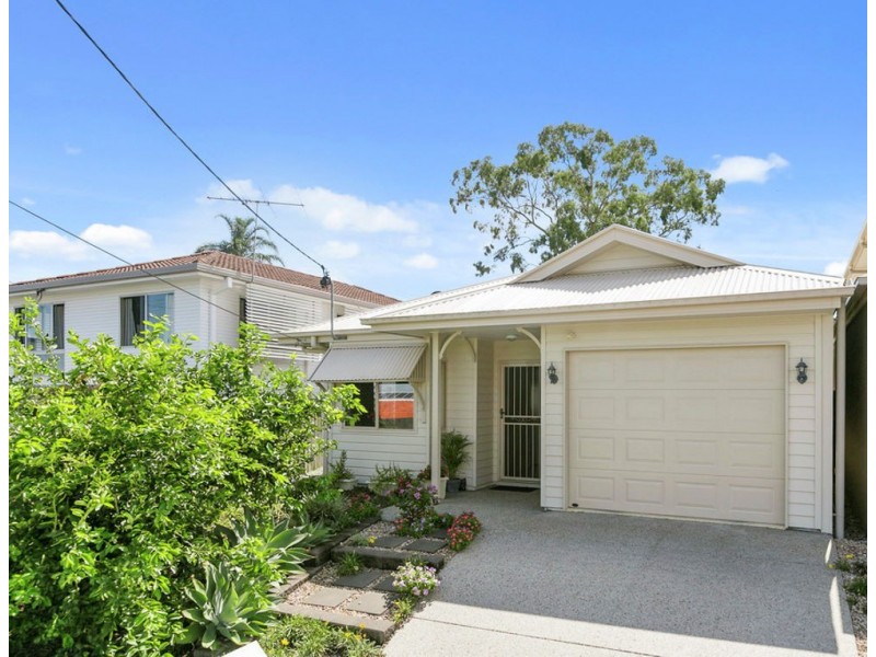 27 Haylock St, Wynnum QLD 4178