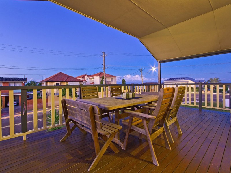 87 Mountjoy Terrace, Wynnum QLD 4178