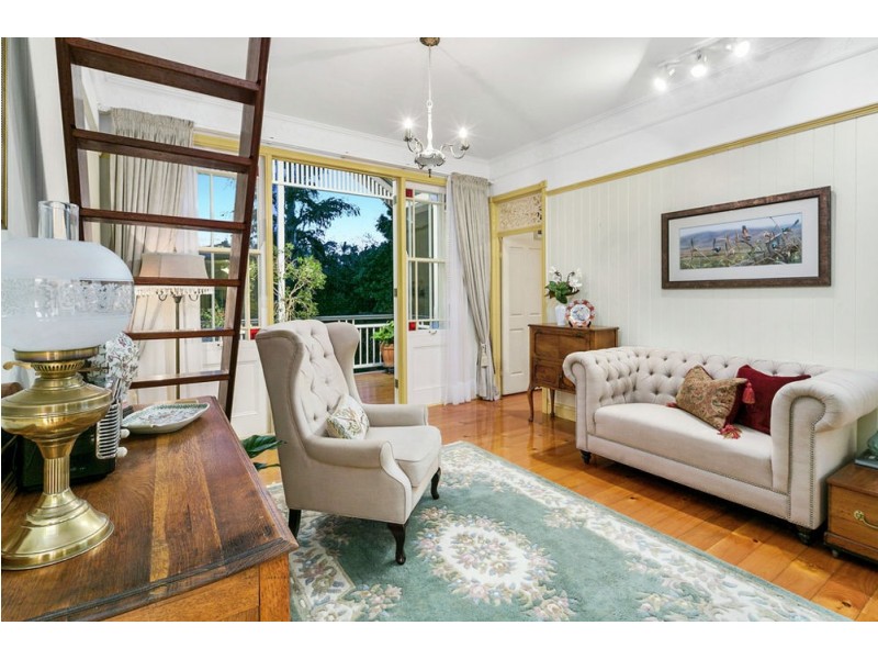 33 Grattan Terrance, Wynnum QLD 4178