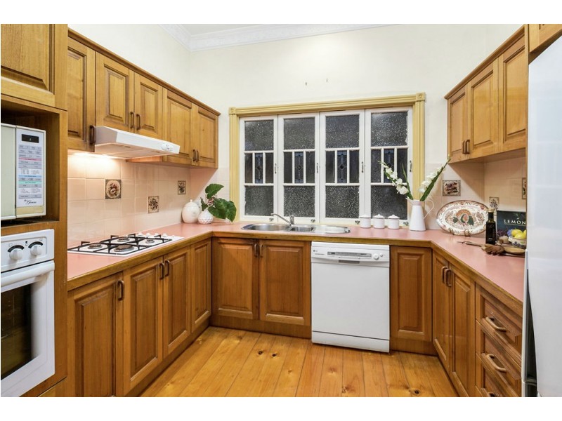 33 Grattan Terrance, Wynnum QLD 4178