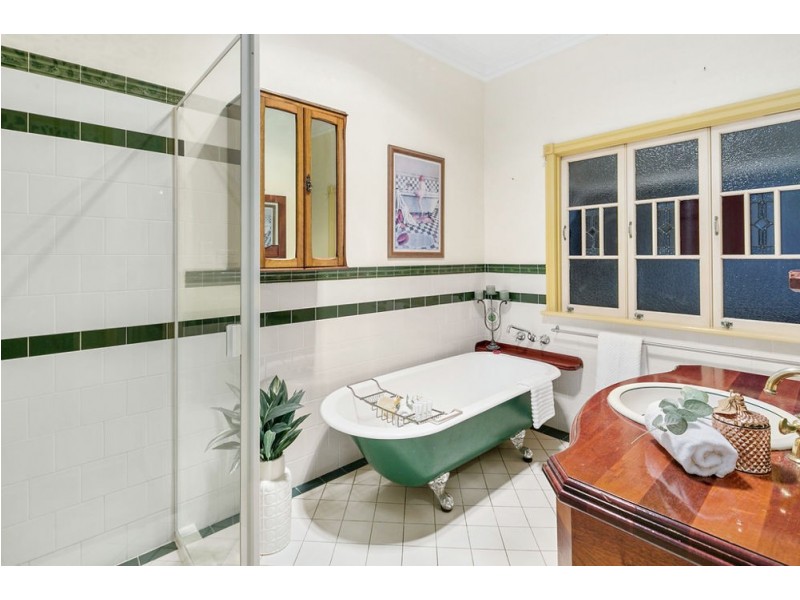 33 Grattan Terrance, Wynnum QLD 4178