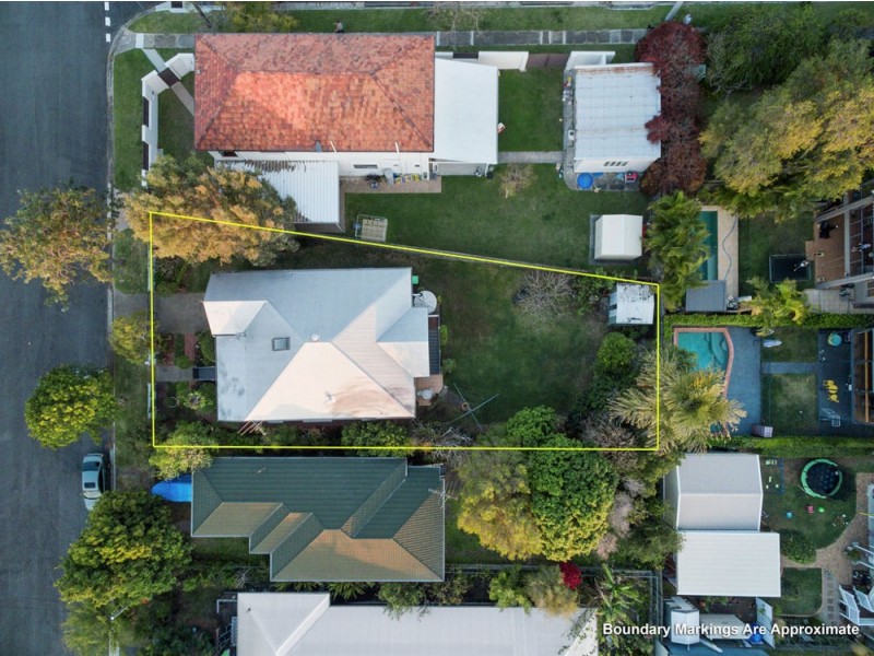 33 Grattan Terrance, Wynnum QLD 4178