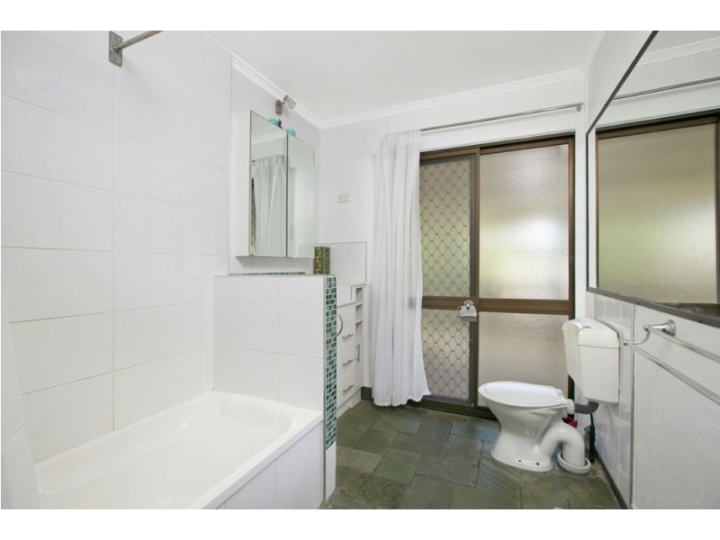 31 Natasha Street, Wynnum West QLD 4178