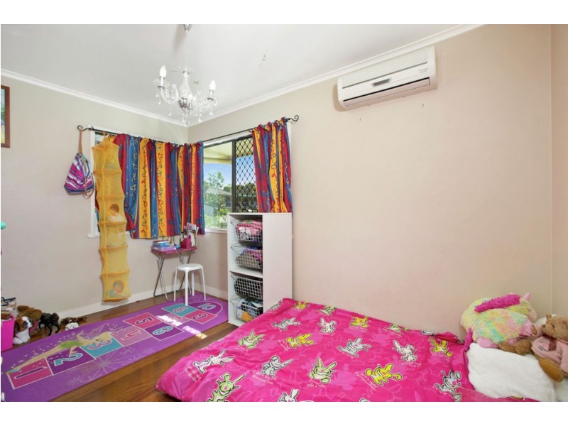 31 Natasha Street, Wynnum West QLD 4178