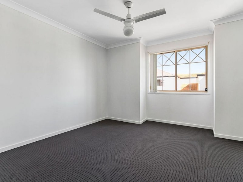 2/22 Dasyure Place, Wynnum West QLD 4178