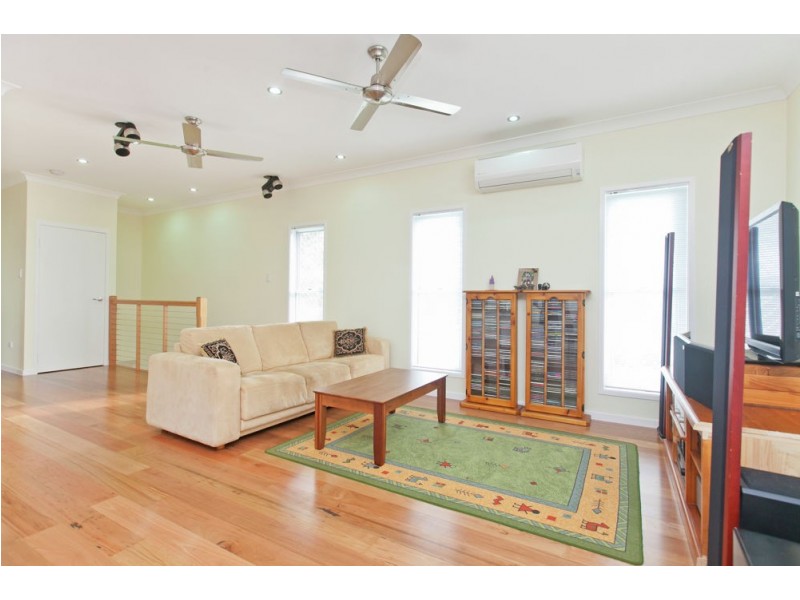 108 Kamarin Street, Manly West QLD 4179