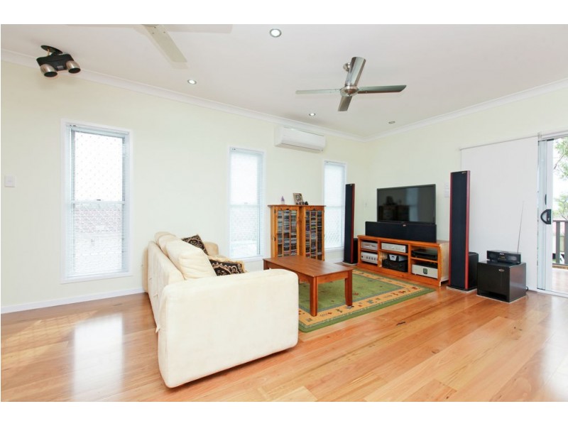108 Kamarin Street, Manly West QLD 4179