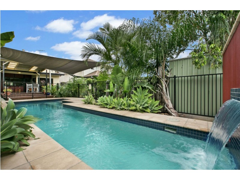 101 Chestnut Street, Wynnum QLD 4178