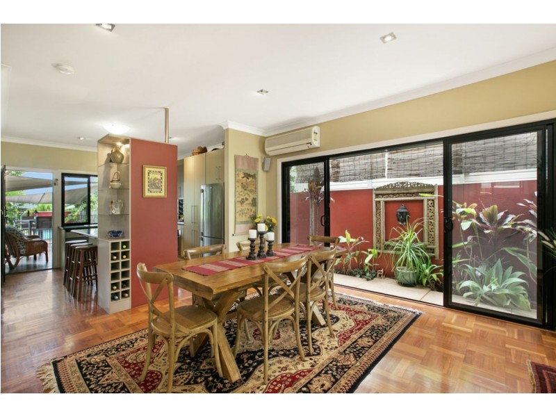 101 Chestnut Street, Wynnum QLD 4178