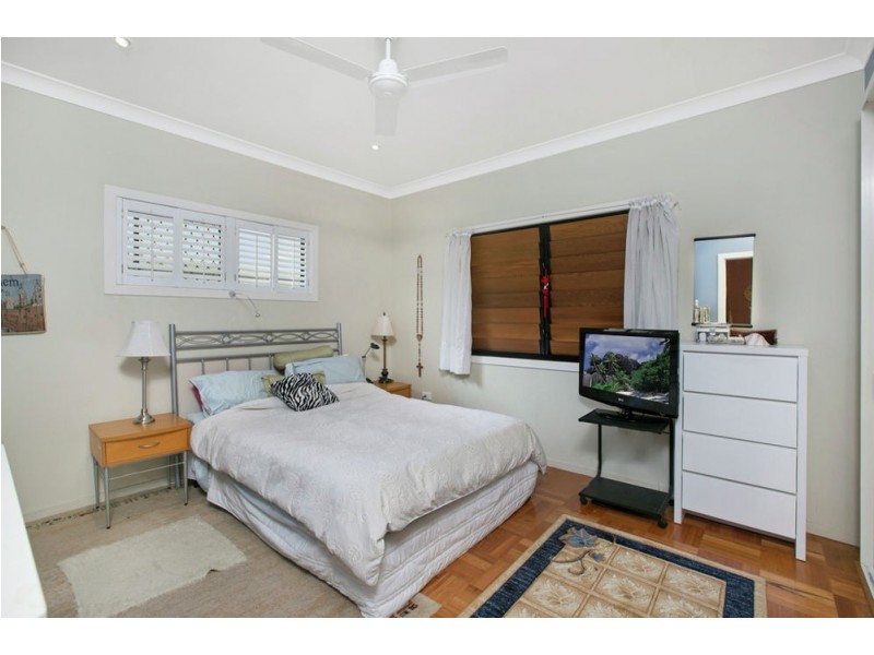 101 Chestnut Street, Wynnum QLD 4178