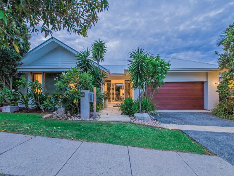 105 Mossvale Drive, Wakerley QLD 4154