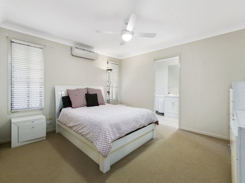 59 Worthing Street, Wynnum QLD 4178